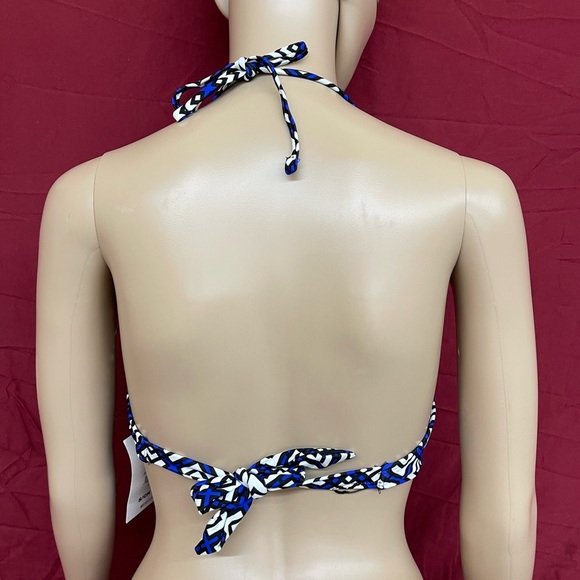Catalina Geometric Aztec and jeweled bikini top size small 3/5 - Picture 2 of 4
